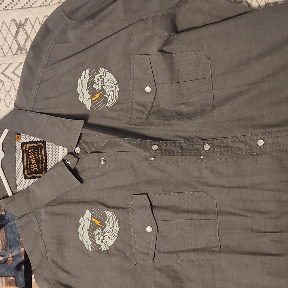 Howler Bros. Gaucho Snapshirt